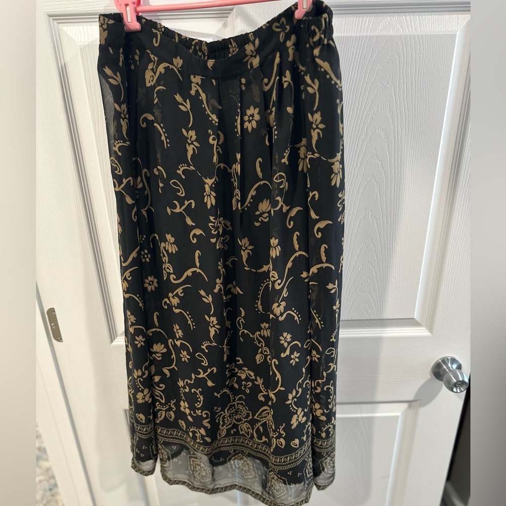 Sag Harbor Black and Gold Embellished Midi Skirt